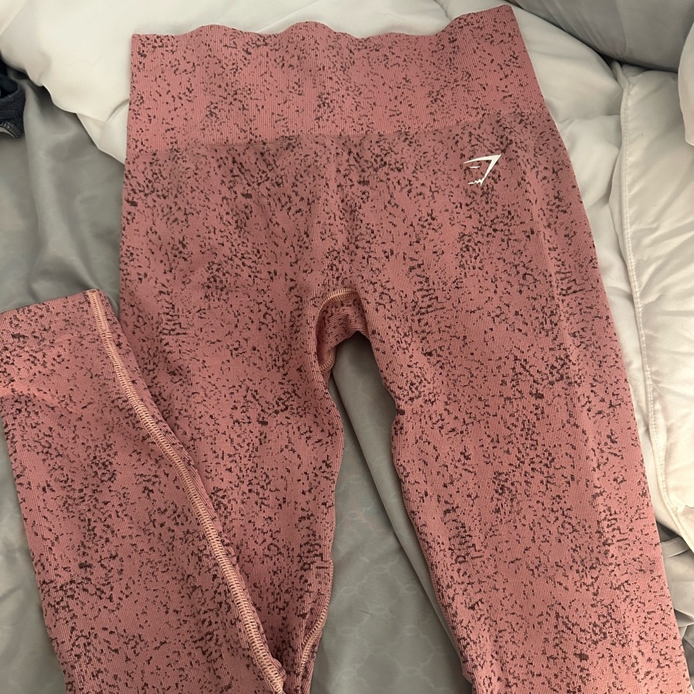 Gym shark size small leggings